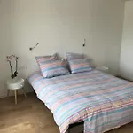 Montreuil Holidays Sas Montreuil (Pas-de-Calais)