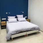 Apartamento Montreuil Holidays Sas *