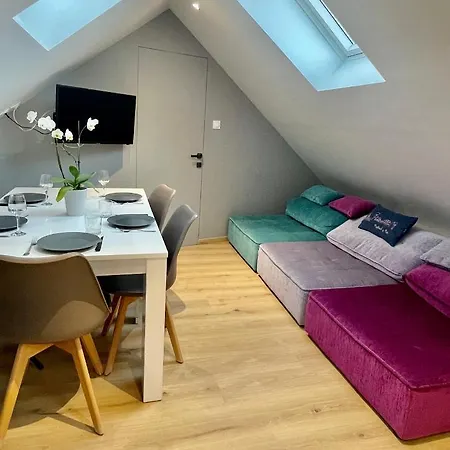 Montreuil Holidays Montreuil (Pas-de-Calais)