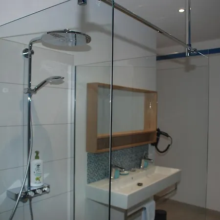 Montreuil Holidays Sas Apartament *