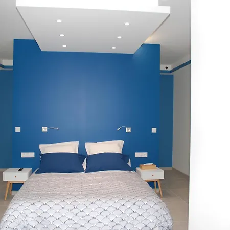 Apartament Montreuil Holidays Sas